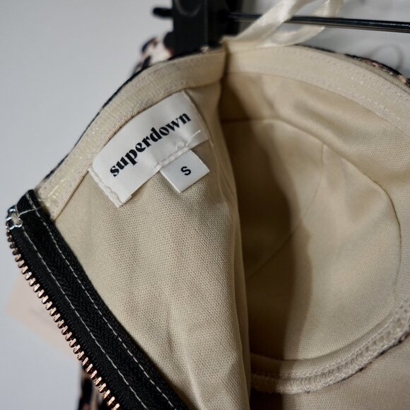 NEW Superdown Ollie Bustier Top Leopard Print - Size S - Picture 11 of 11